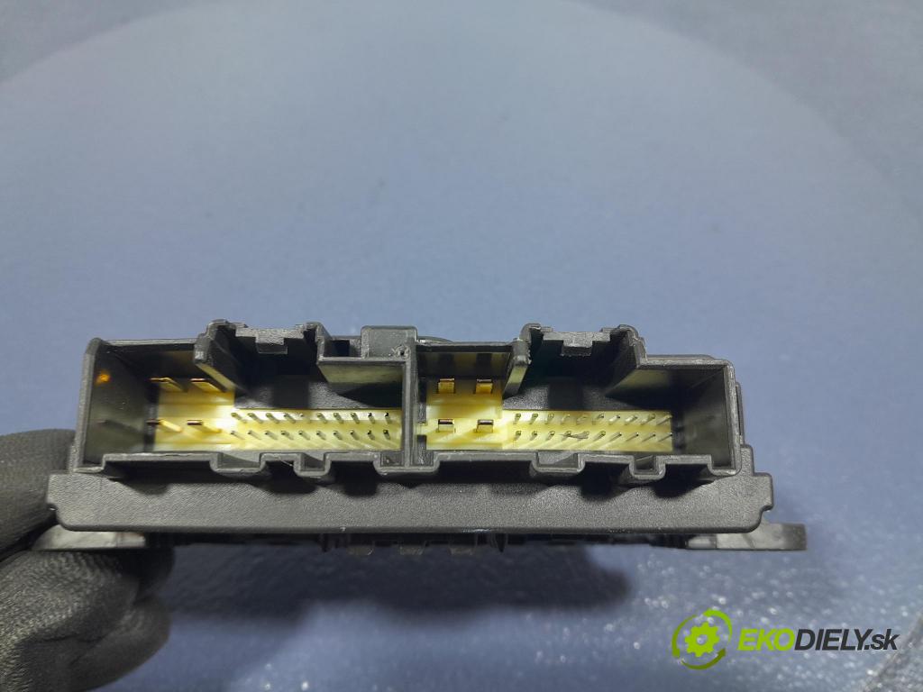 Ford Focus 2019 riadiaca jednotka JX7T-14B531-AC