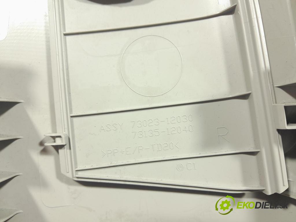 Toyota Rav4 2020 kryt Plast: Interiéry: 73023-12030