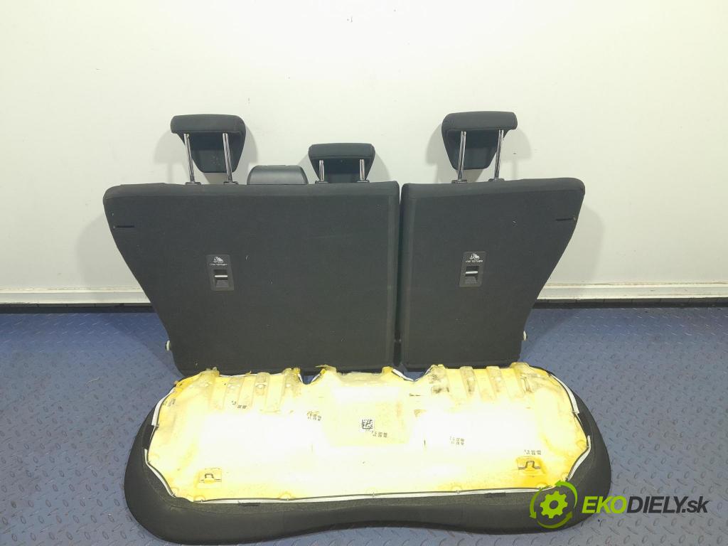 Ford Focus 2019 Sedačka zadný 