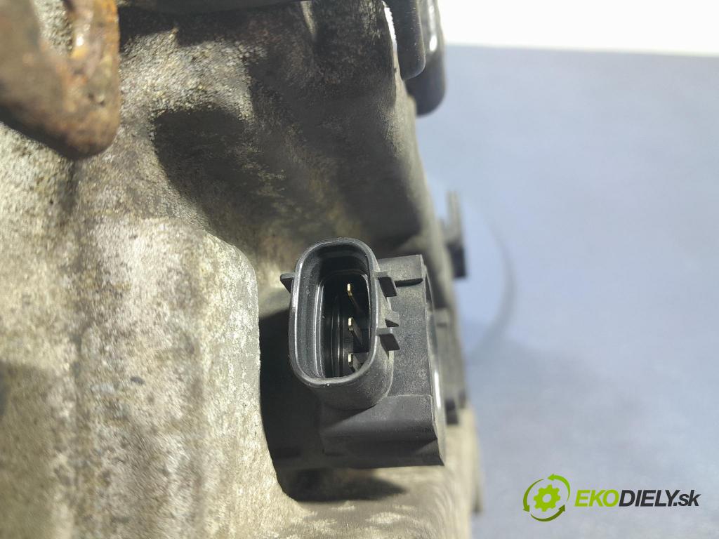 Suzuki Sx4 2009 kryt Ventily: