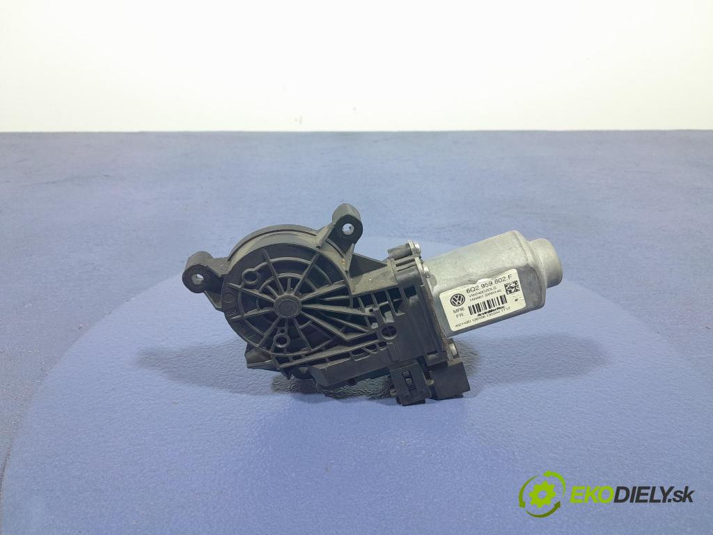 Vw Polo 2008 mechanismus stahování Sklenka: před Levý: 6Q2959802F