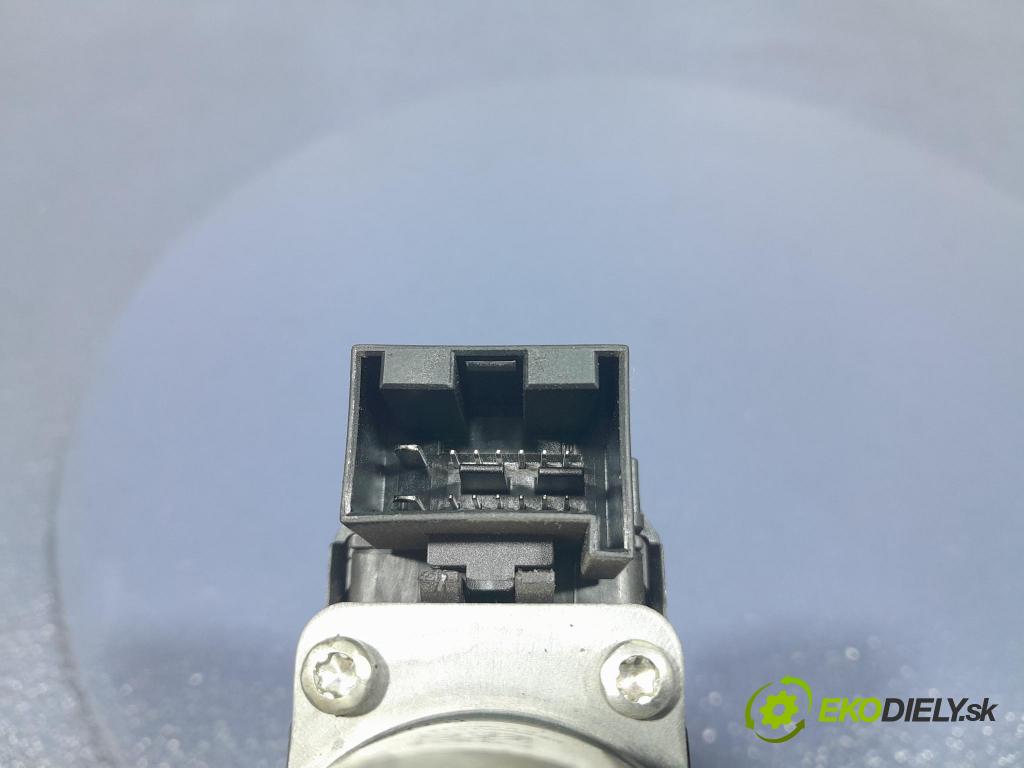 Vw Polo 2008 mechanizmus okna Okná: Predné v pravo: 6Q2959801E