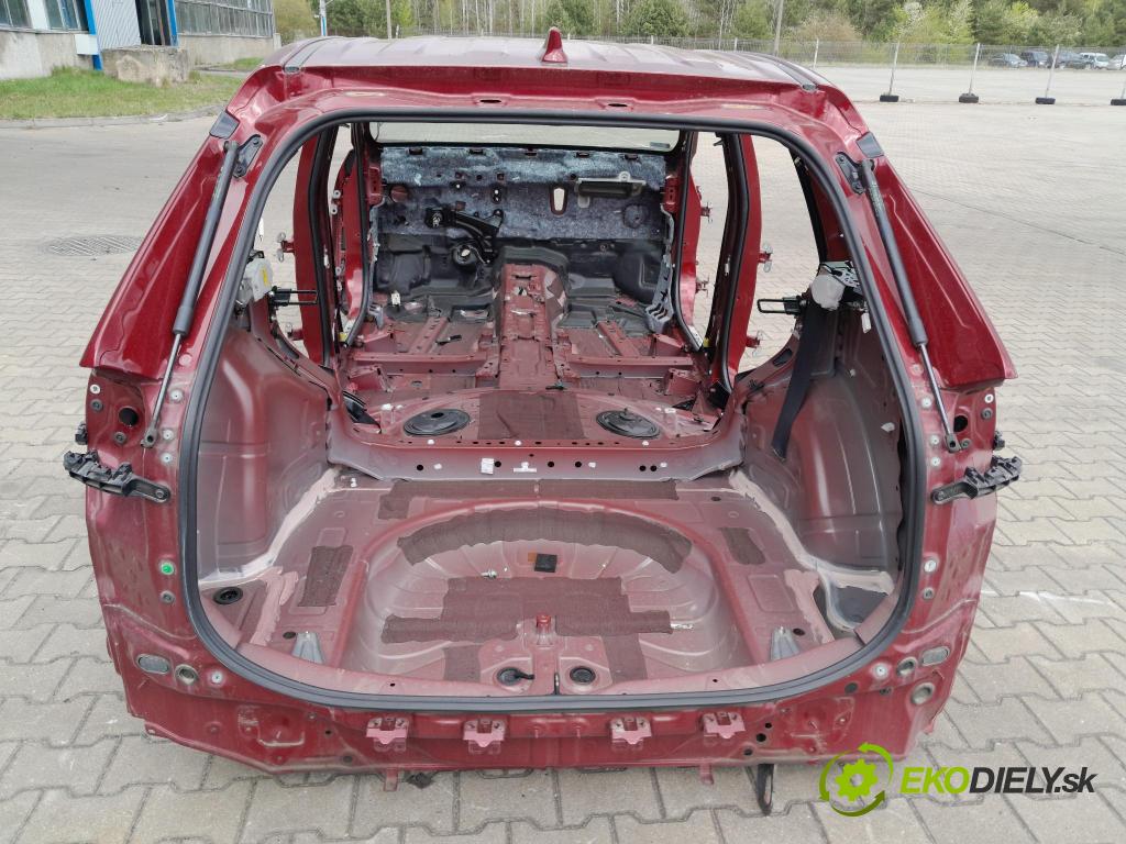 Toyota Rav4 2020 blatník zad Vľavo: 