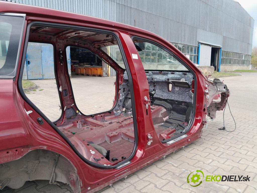 Toyota Rav4 2020 Práh: v pravo: 