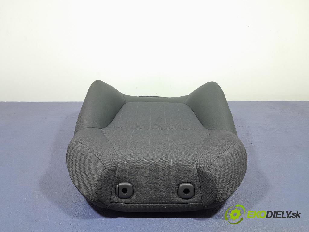 Toyota Rav4 2020 Sedačka Ovládače: