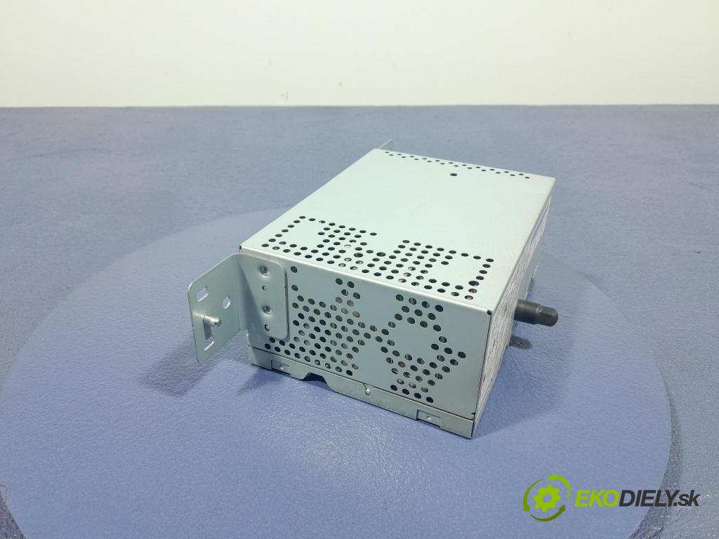 Ford Focus 2019 Radio I Navigácia: JX71-18D804-GAM