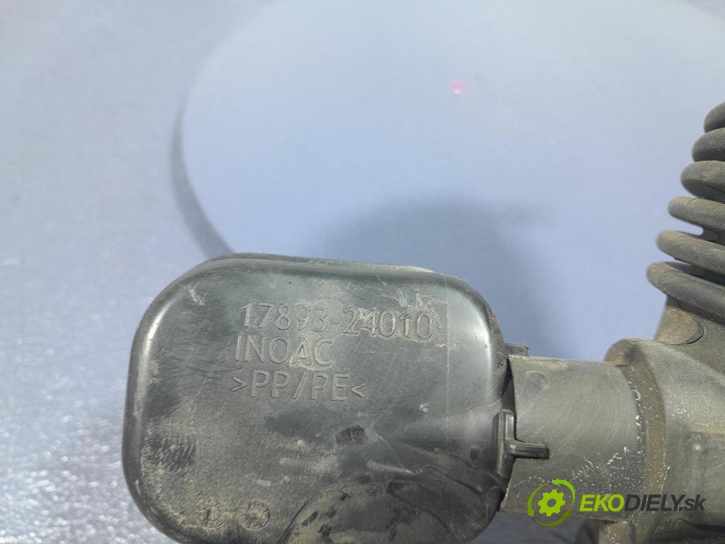 Toyota Rav4 2020 rúrka Vzduch: 17881-24060