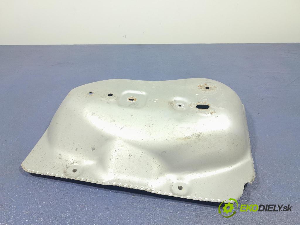 Toyota Rav4 2020 kryt Tepelné: