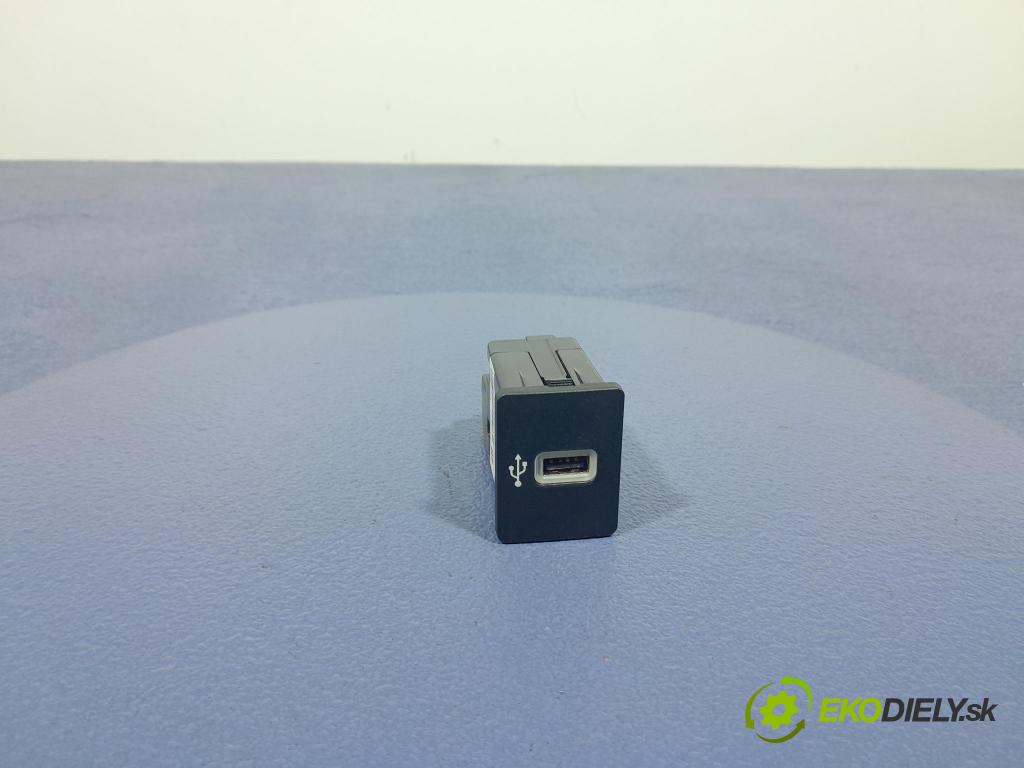 Ford Focus 2019 inštalácia Elektrický: HS7T-14F014-AD