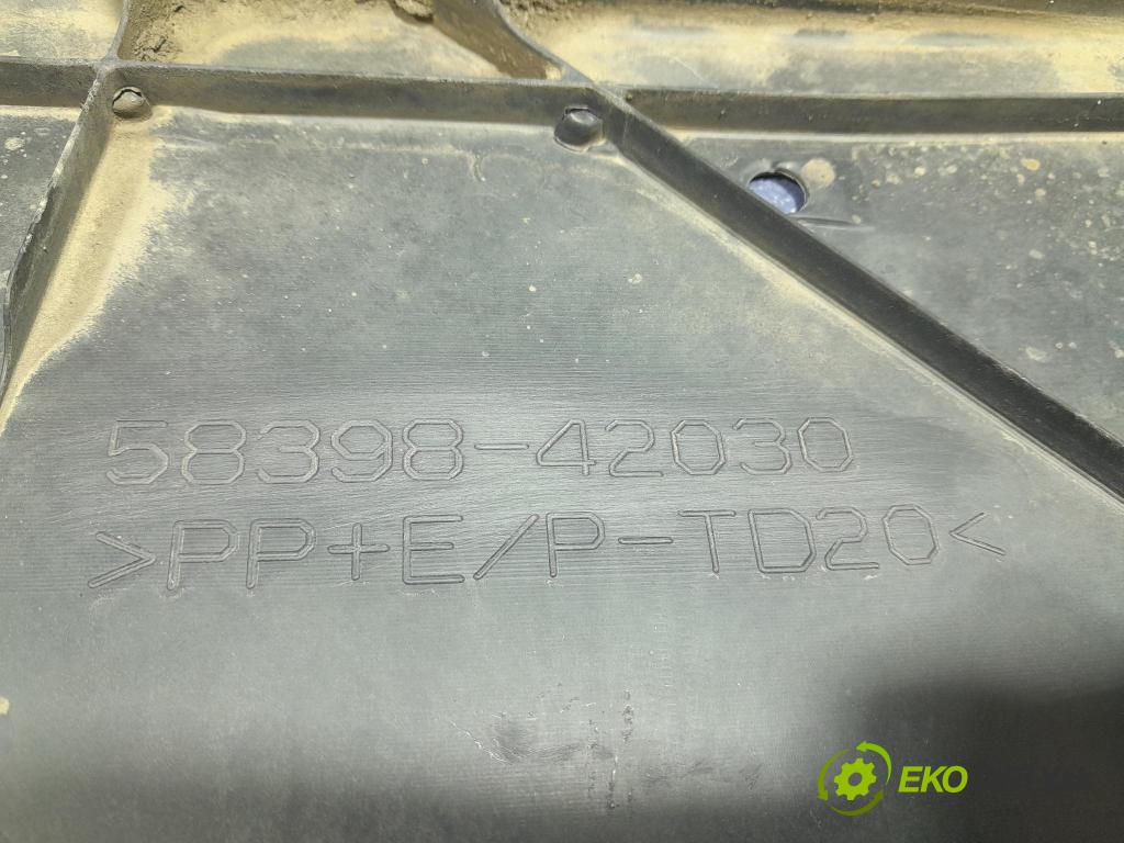 Toyota Rav4 2020 kryt Plast: podvozek: 58398-42030