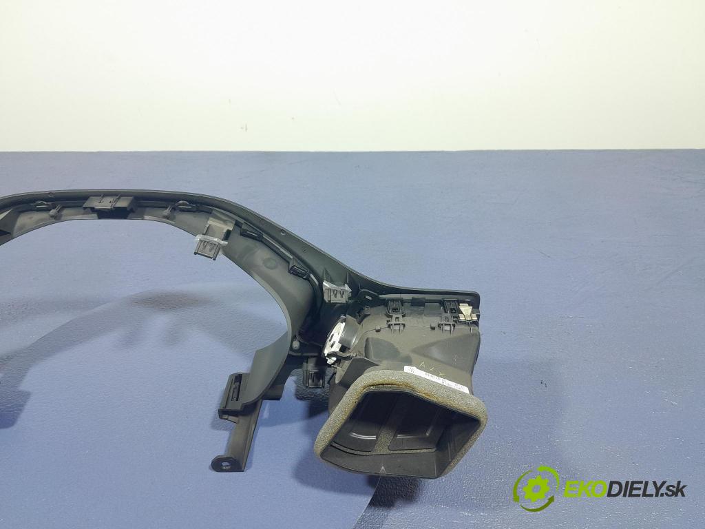 Ford Focus 2019 kryt Plast: Interiéry: JX7B-A044D70-A