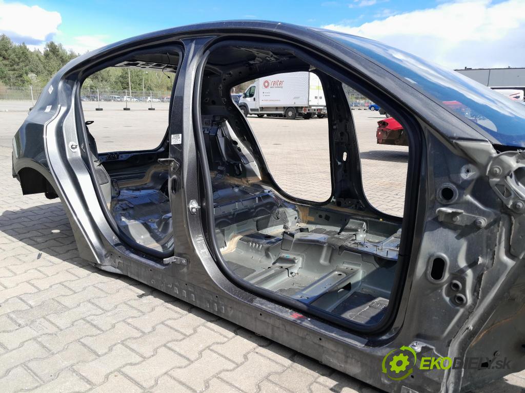 Ford Focus 2019 Práh: v pravo: