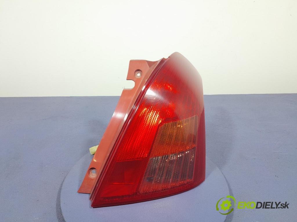 Suzuki Swift 2005 svetlo / reflektor zad Prava: Vonkajsia: P4476R