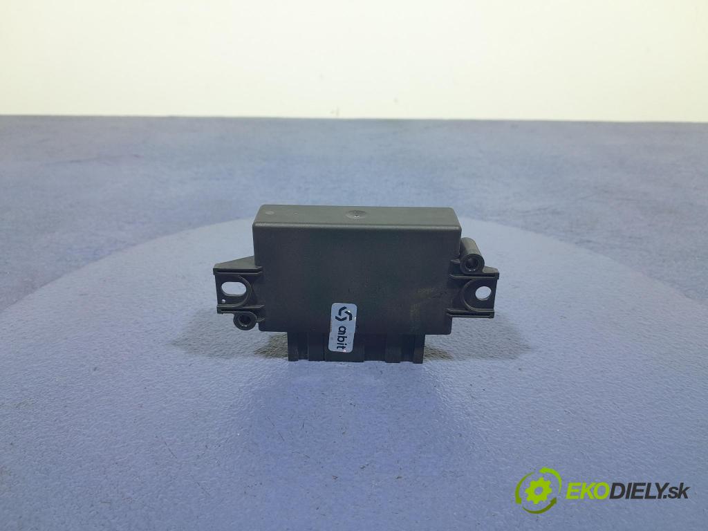 Ford Focus 2019 snímač / riadiaca jednotka PDC KU5T-15K866-CH