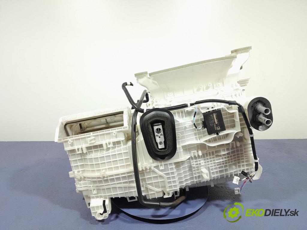 Toyota Rav4 2020 radiator 87050-42790