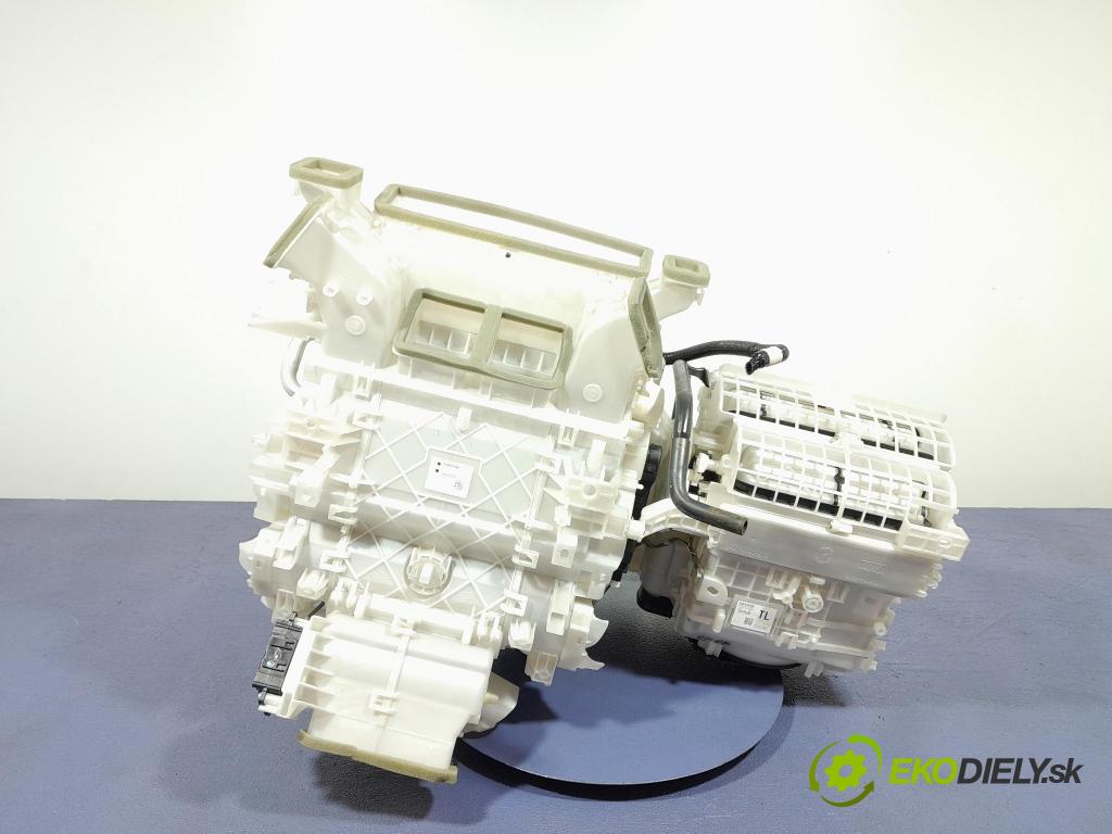 Toyota Rav4 2020 radiator 87050-42790