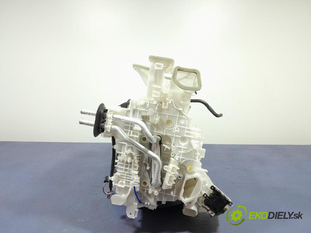 Toyota Rav4 2020 radiator 87050-42790