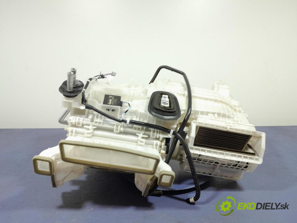 Toyota Rav4 2020 radiator 87050-42790