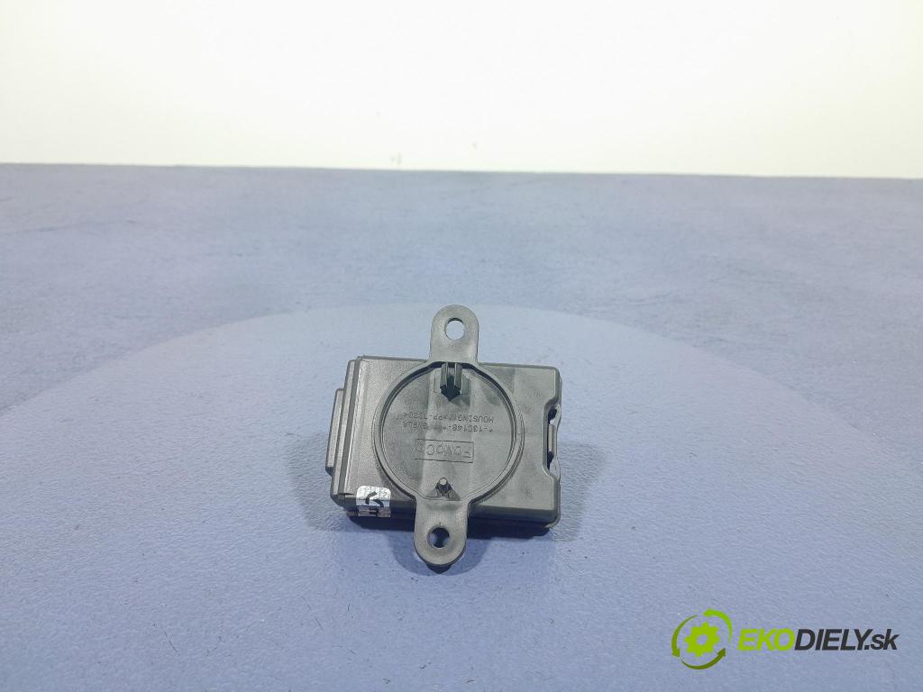 Ford Focus 2019 riadiaca jednotka svetiel JX7B-13C148-AH