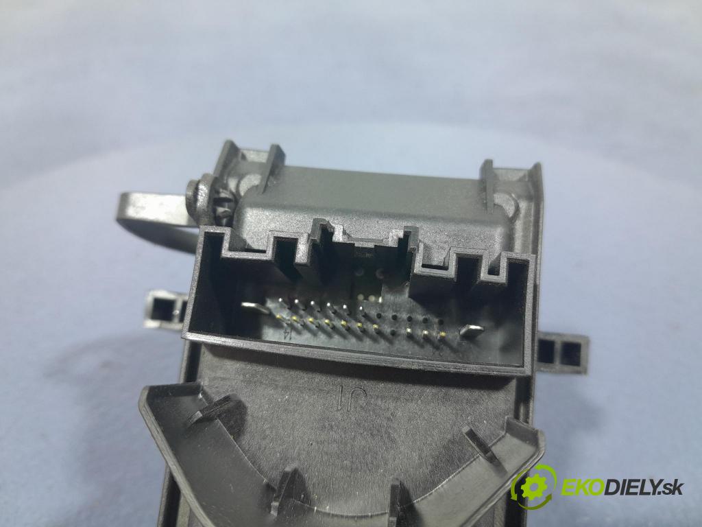 Ford Focus 2019 inštalácia Elektrický: JX7T-14F642-BL