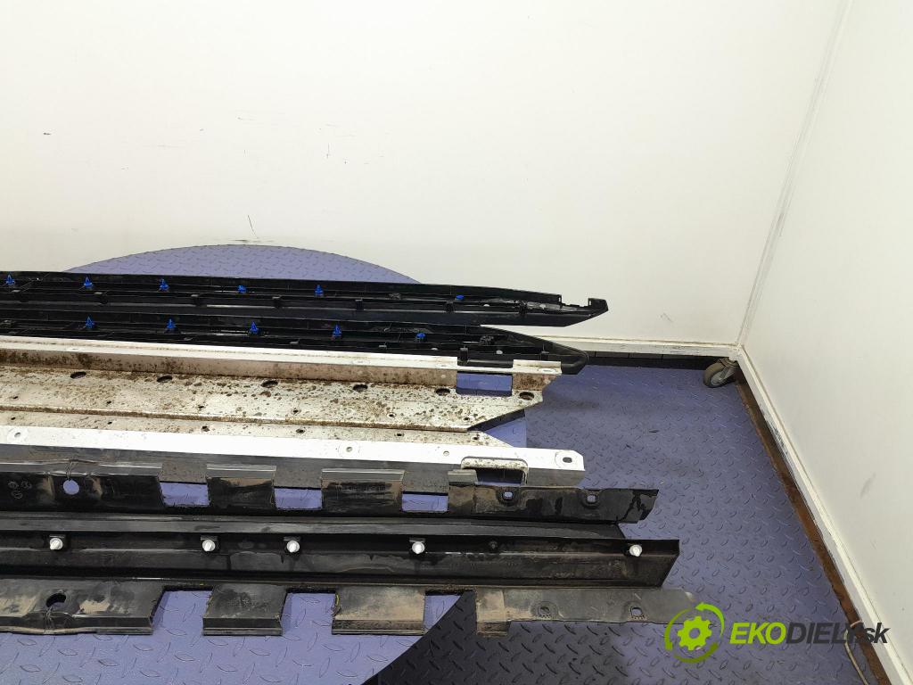 Toyota Rav4 2020 lišta Práh: PZQ4442120-671