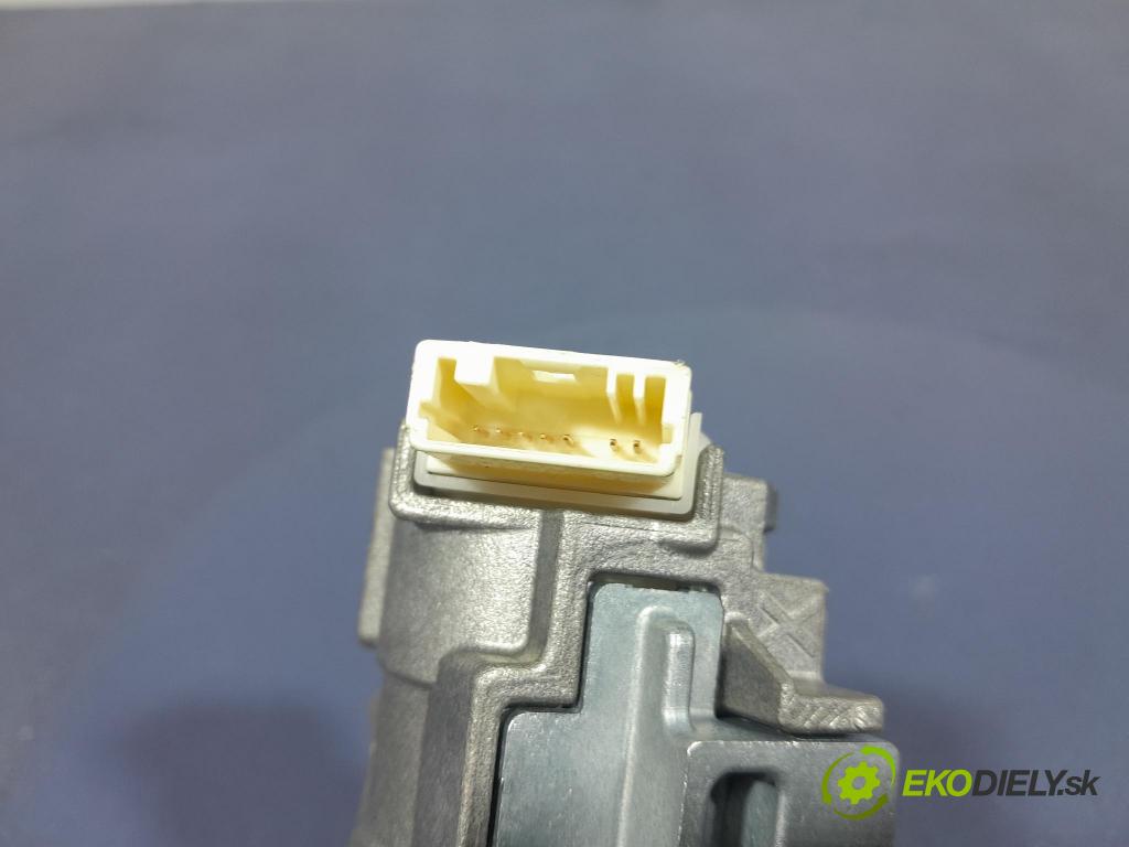 Toyota Rav4 2020 Spínač zapalování.