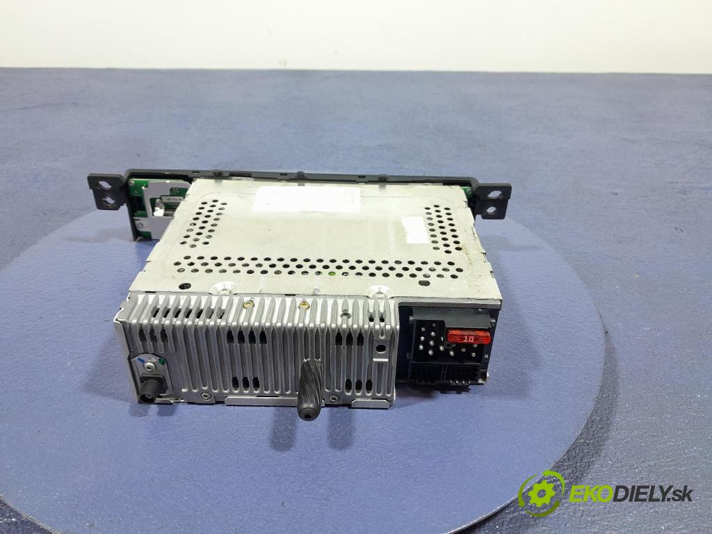 Bmw Seria 3 2002 Radio I Navigácia: 6916047