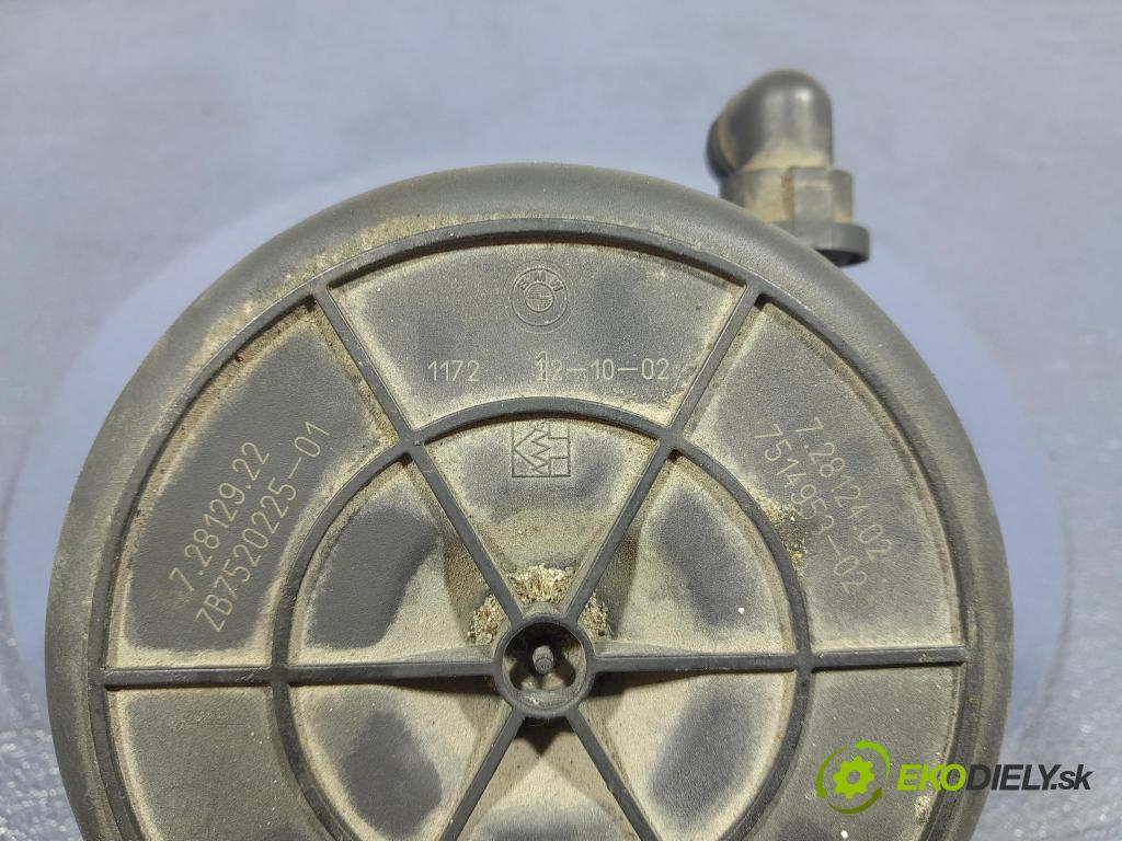 Bmw Seria 3 2002 čerpadlo Sekundárne: Vzduch: 7520225