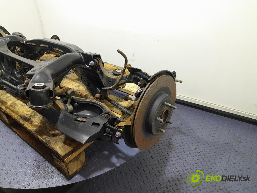 Toyota Rav4 2020 výstuha Pozastavenia: zad