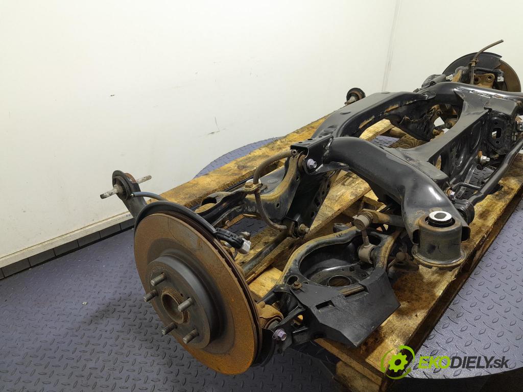 Toyota Rav4 2020 výstuha Pozastavenia: zad