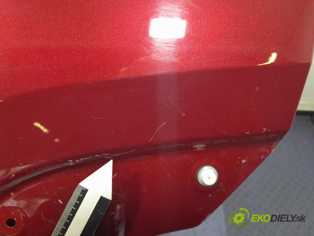 Toyota Rav4 2020 dvere zad Vľavo: