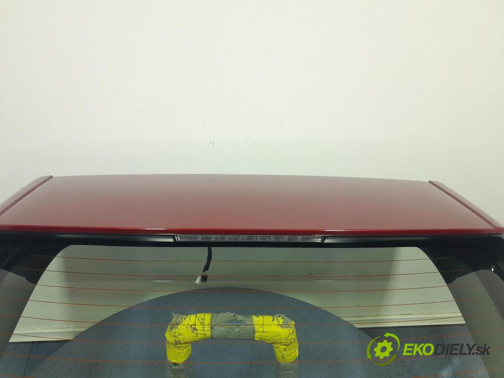 Toyota Rav4 2020 zadní dveře kufra: kufr