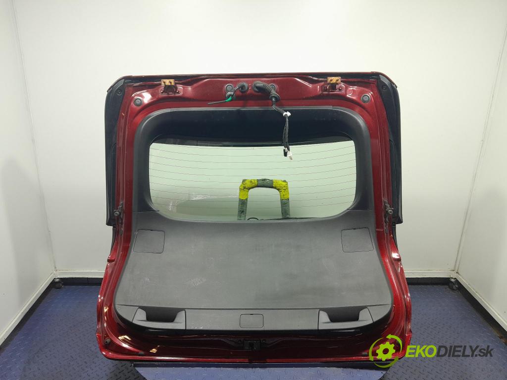 Toyota Rav4 2020 zadna dveře kufra: kufra: 