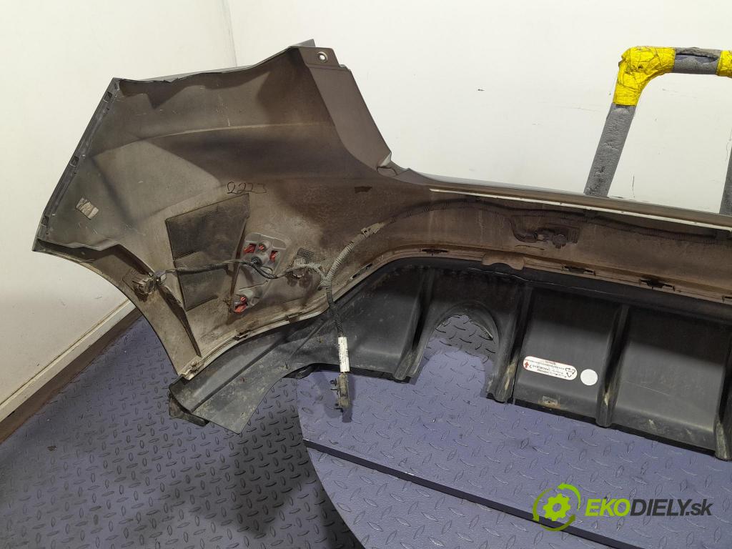 Ford Focus 2019 nárazník Zad: