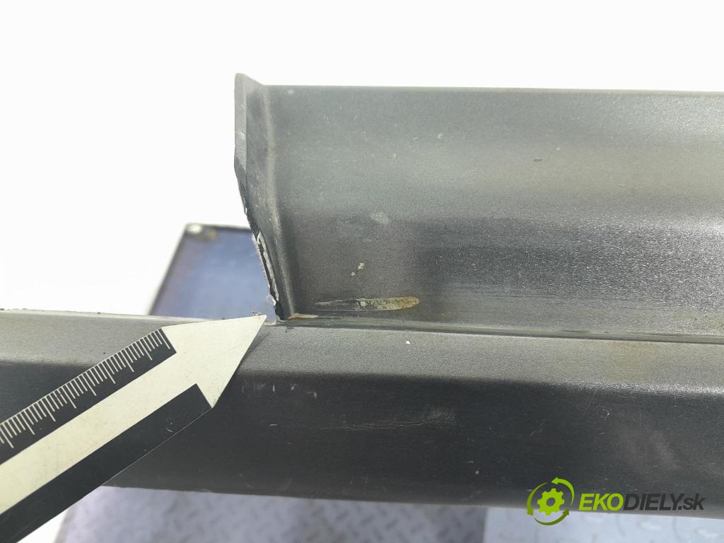 Ford Focus 2019 lišta Práh: JX7B-A10155-S