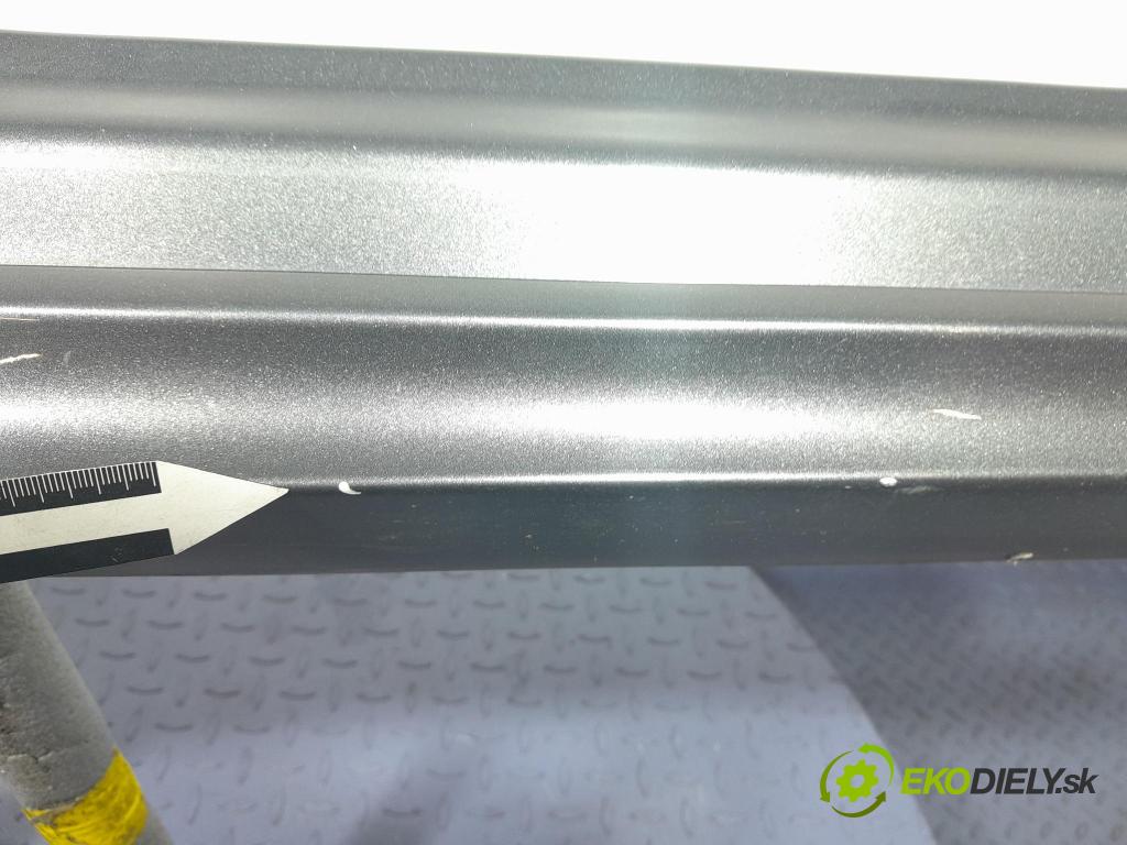 Ford Focus 2019 lišta Práh: JX7B-A10154-S