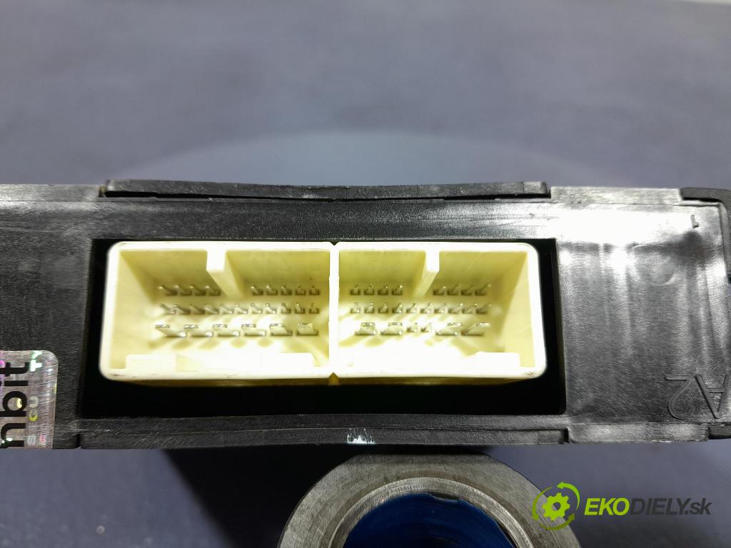 Renault Espace 2015 riadiaca jednotka 319592125R