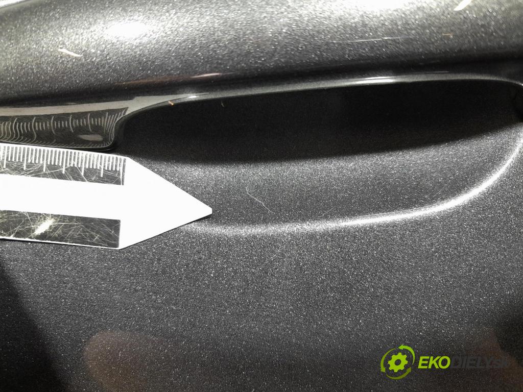 Ford Focus 2019 dvere zad Vľavo: