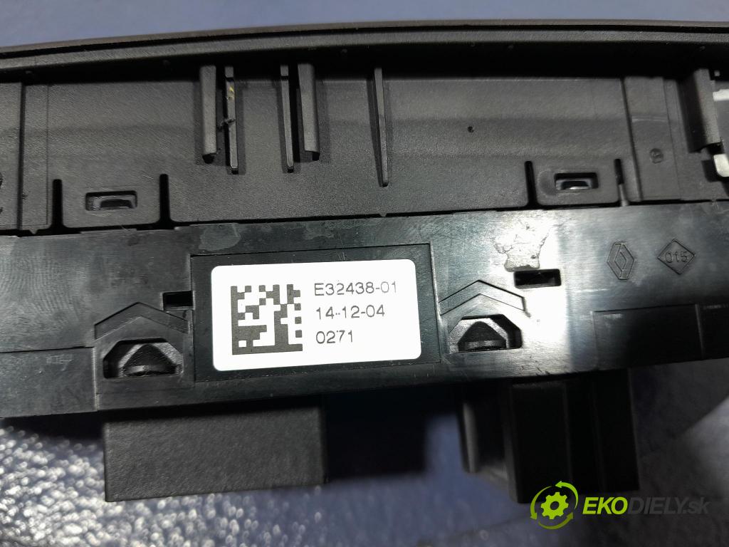 Renault Espace 2015 prepínač Okná: 254017426R