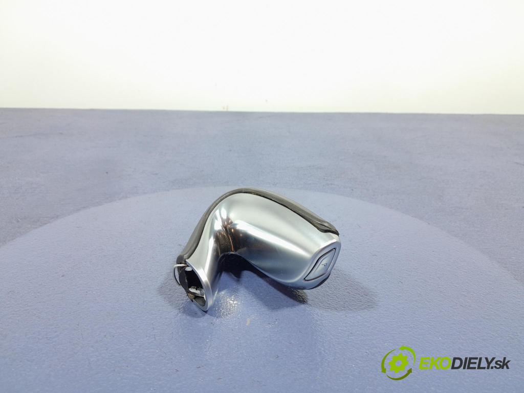 Renault Espace 2015 Páka: Zmeny: