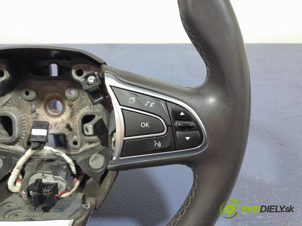 Renault Espace 2015 volant 484000726R