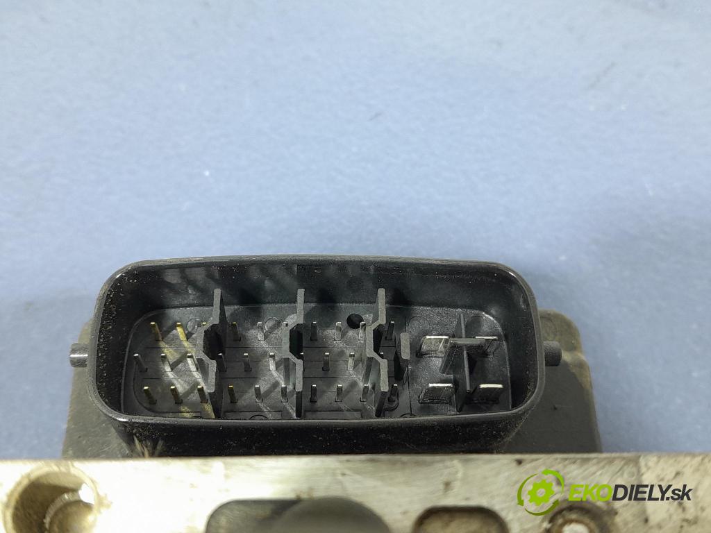 Toyota Avensis 2003 čerpadlo ABS x 89541-44051