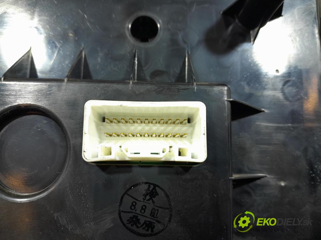 Toyota Avensis 2003 prepínač Klimatizácia: Prúd vzduchu: 55900-44280