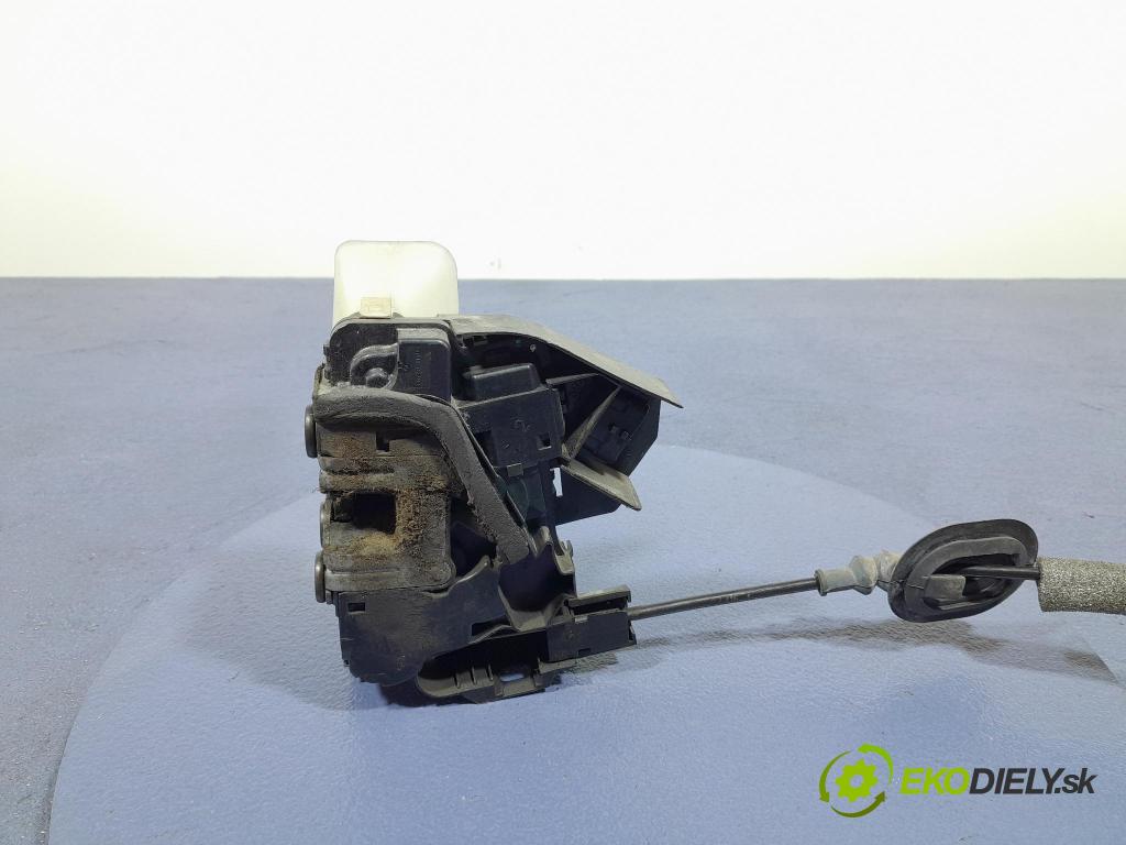 Renault Espace 2015 zámok dvere Predné Vľavo: 805039414R