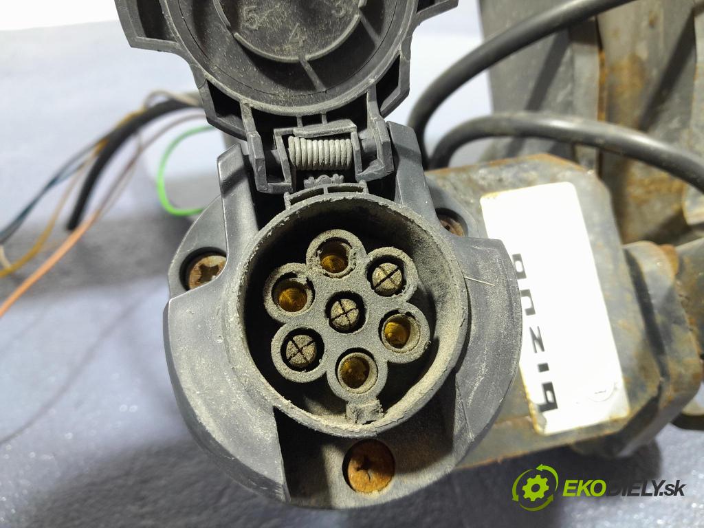 Skoda Octavia 2009 oko Do Přívěsy