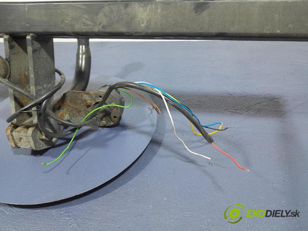 Skoda Octavia 2009 Hák: Do Prívesy: 