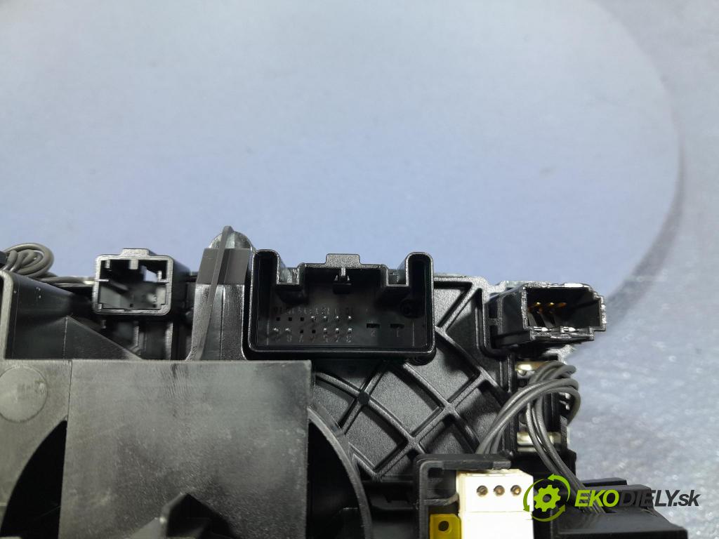 Audi A4 2008 prepínač Komplex: 8K0953502BK