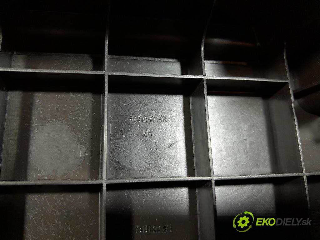 Renault Espace 2015 kryt Plast: Interiéry: 849063044R