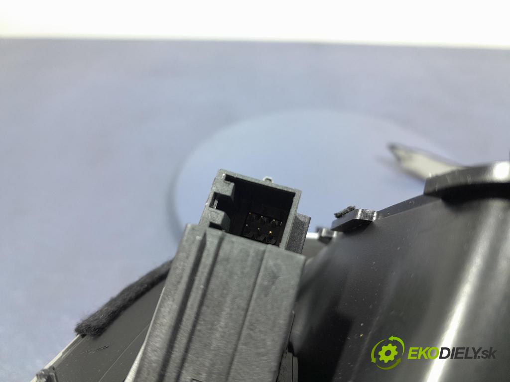 Audi A4 2008 lišta Dekoratívne: Vnútri: 8K1857186F