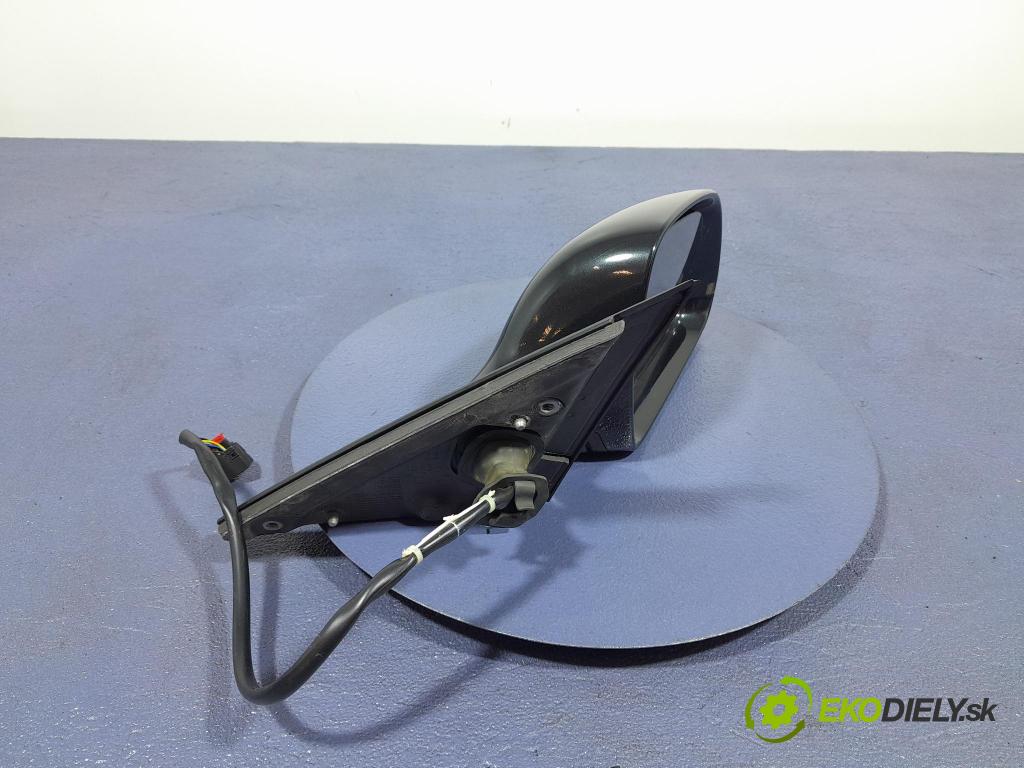 Audi A4 2008 zrkadlo pravé